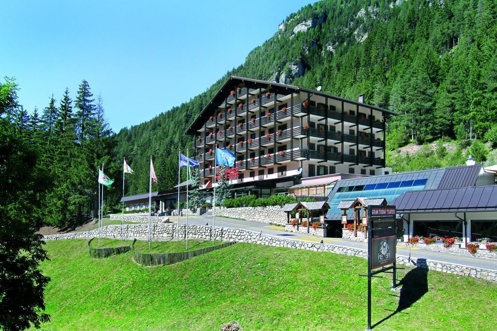 Hotel Il Caminetto Sport 까나제이 외부 사진