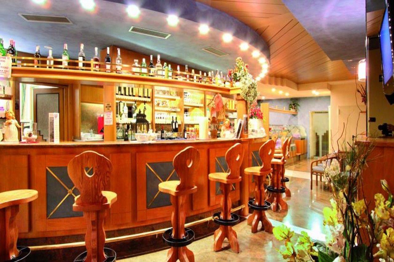 Hotel Il Caminetto Sport 까나제이 외부 사진